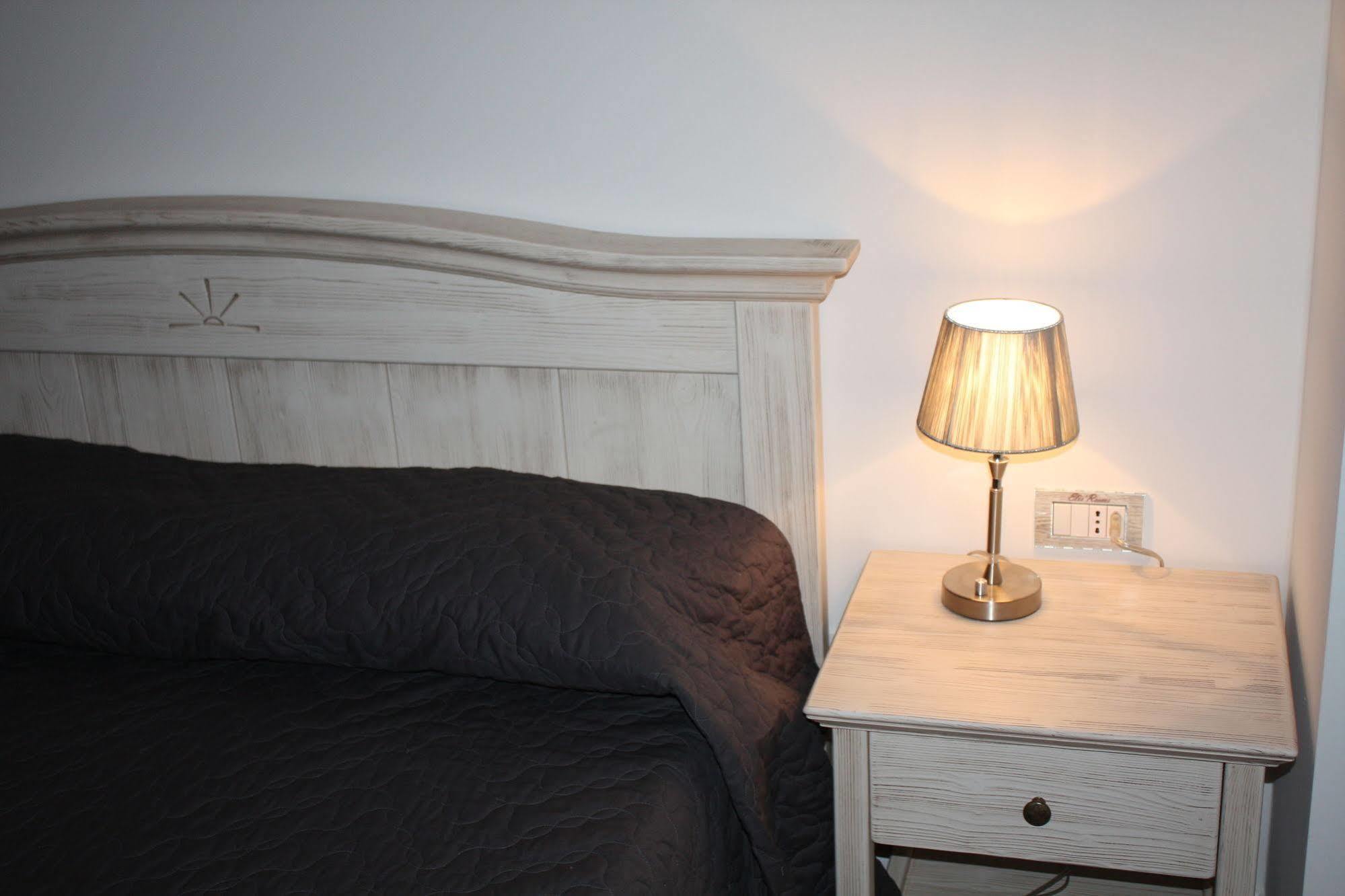 Elis' Rooms Sernaglia della Battaglia Exteriör bild